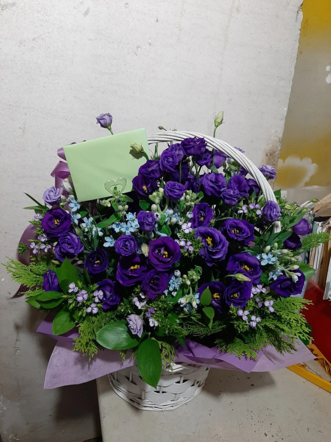 받은 꽃, 오래 보는 법 — 절화의 수명을 늘리는 작은 습관들