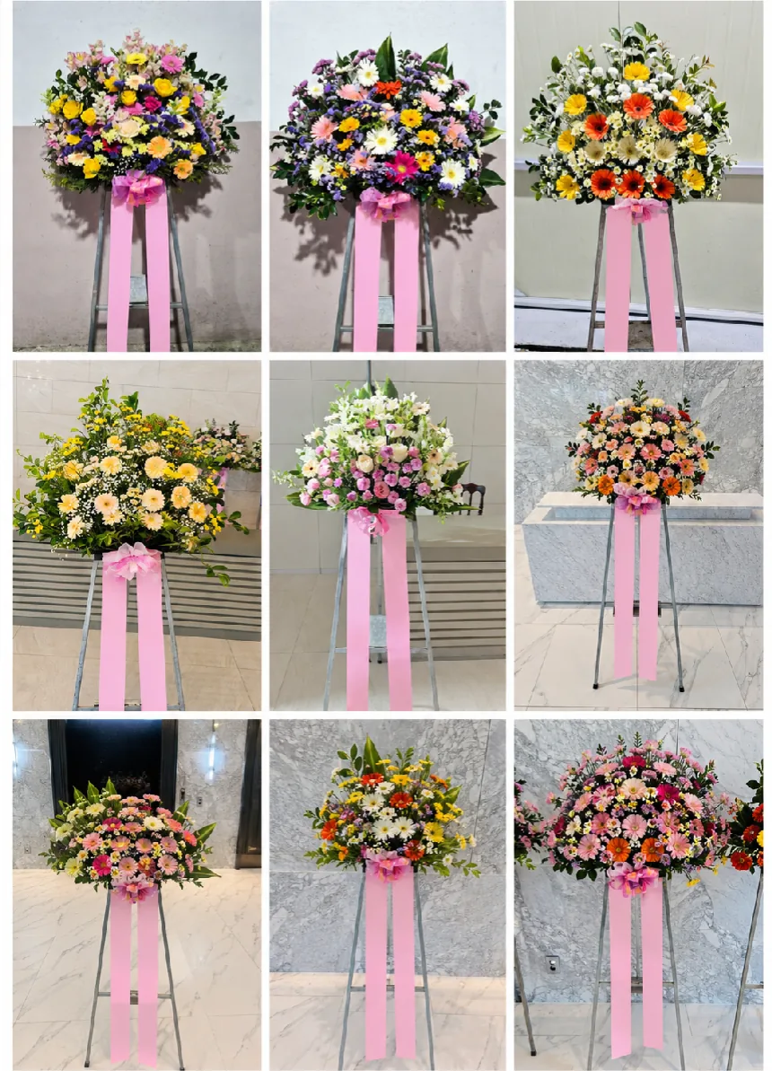 Chín bức ảnh các kệ hoa một tầng có dải băng hồng đã giao tại các địa điểm cưới